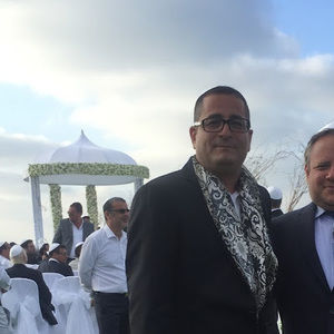 Meet your Posher, Amir